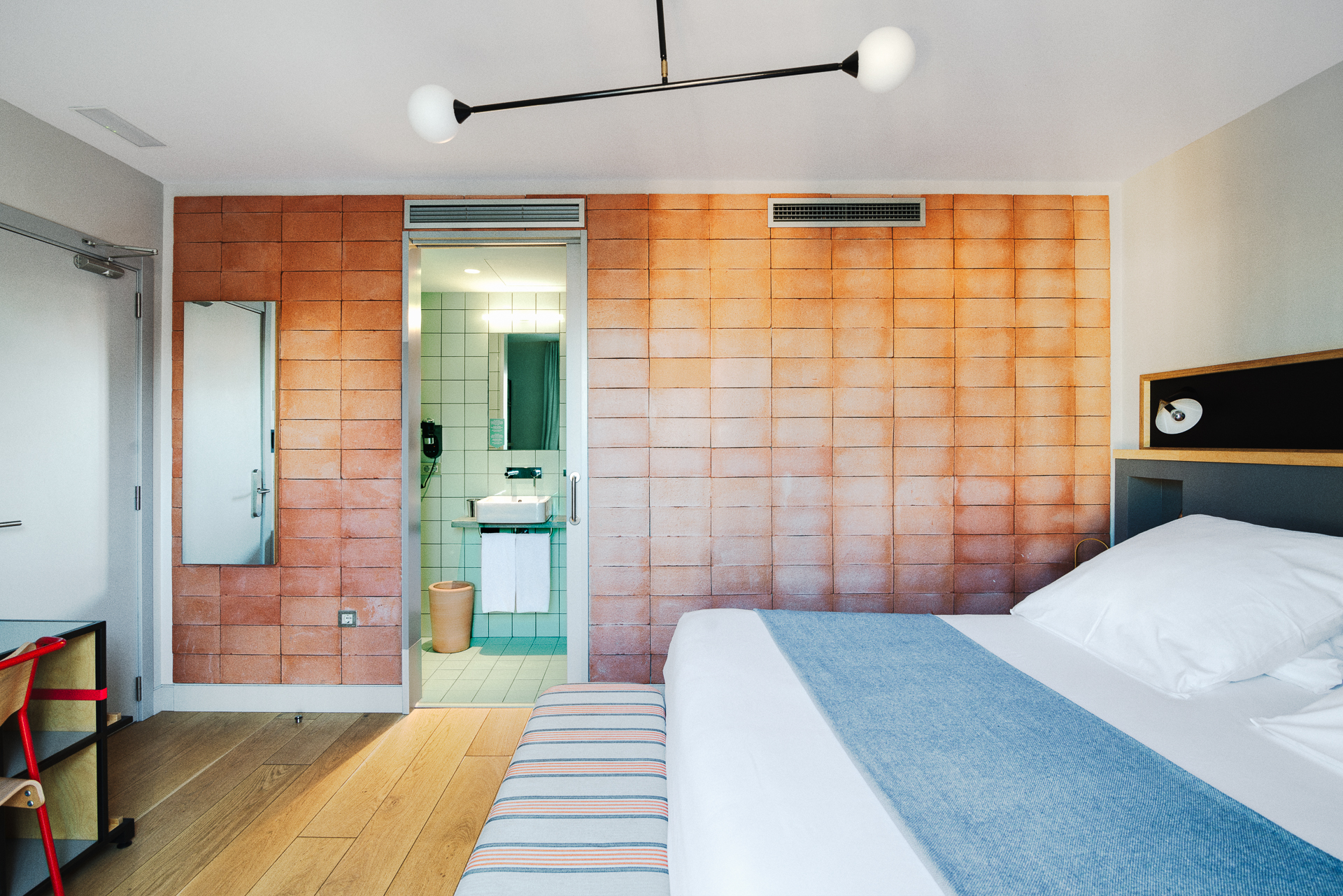 Hotel Brummell poolside room