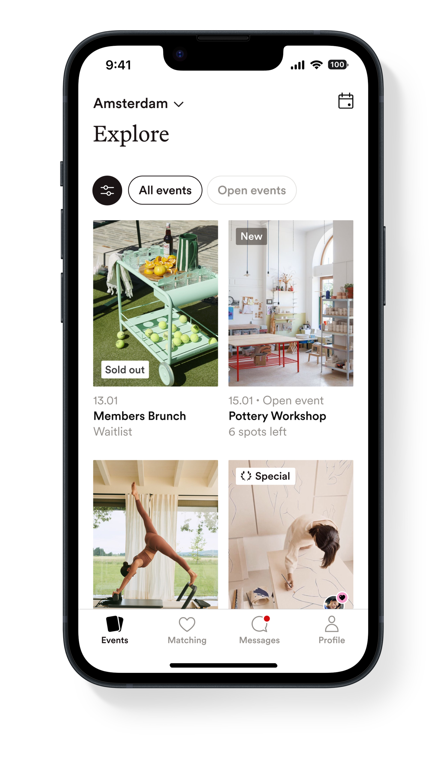 Les Amis app explore